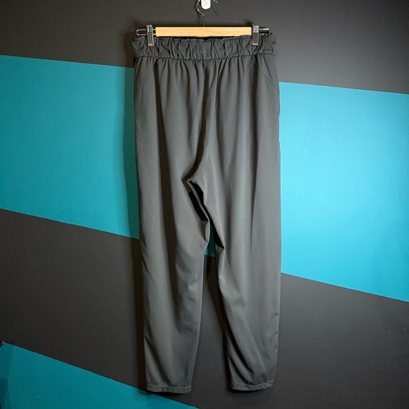 Lululemon Keep Moving Pant Women size 8 - Picture 5 of 16